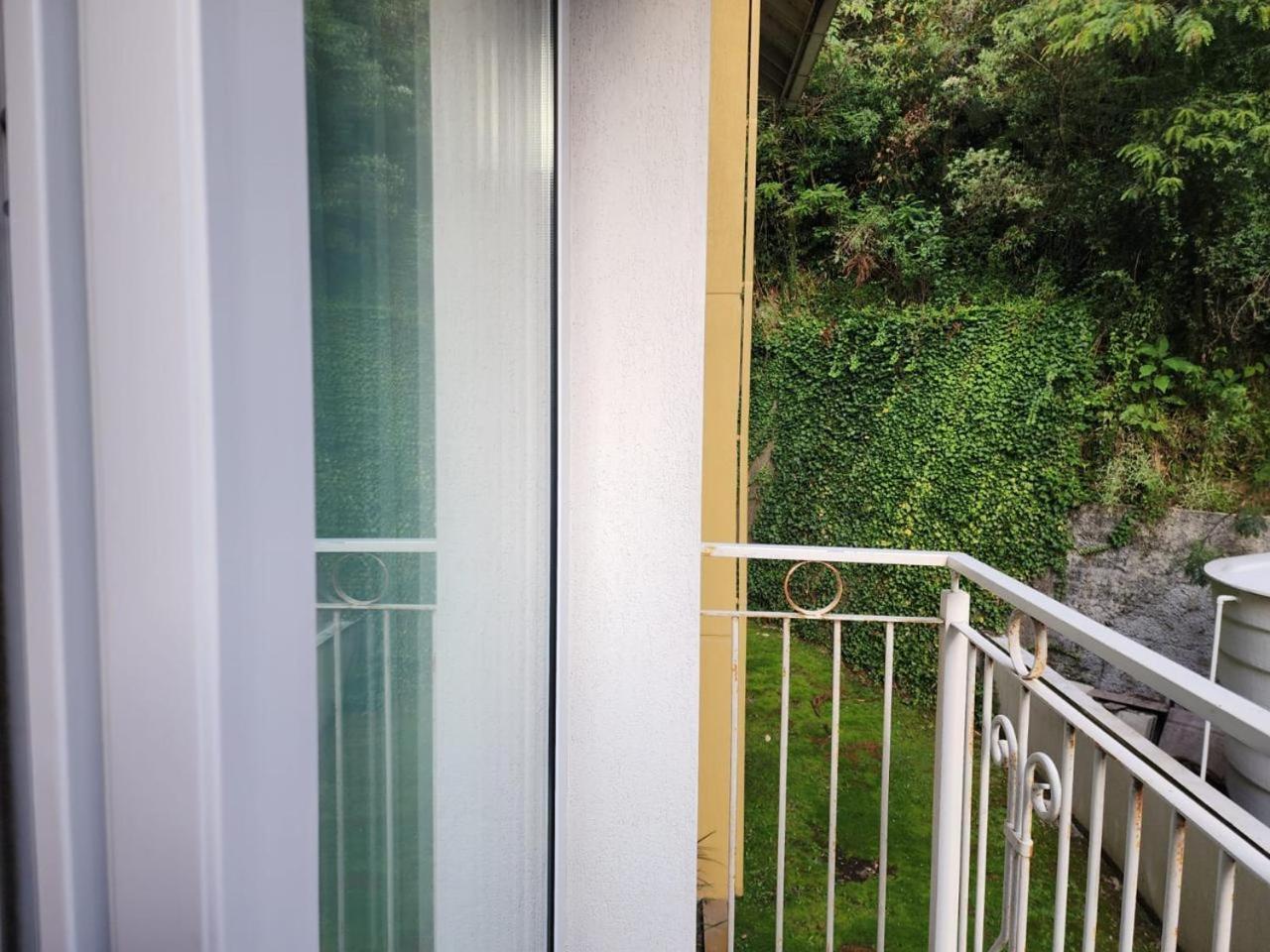 Lar Do Ozzy Com Lareira No Centro De Gramado! Apartamento Exterior foto