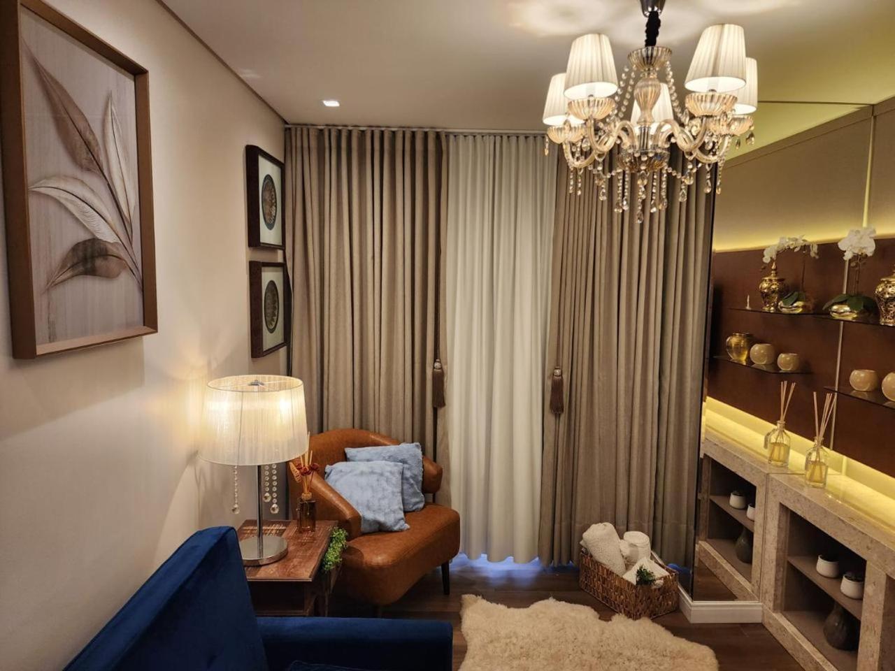 Lar Do Ozzy Com Lareira No Centro De Gramado! Apartamento Exterior foto